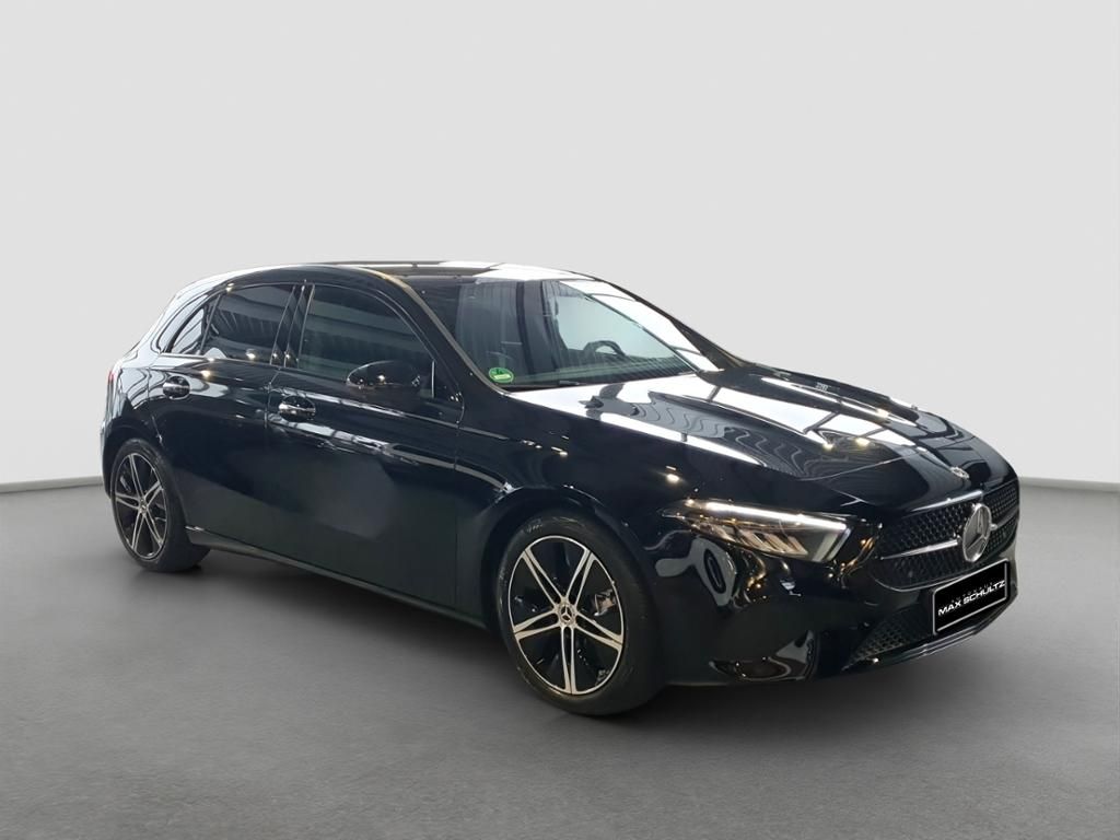 Fahrzeugabbildung Mercedes-Benz A 180 Distronic*AHK*Sound*Night*LED*Sitzhzg*360