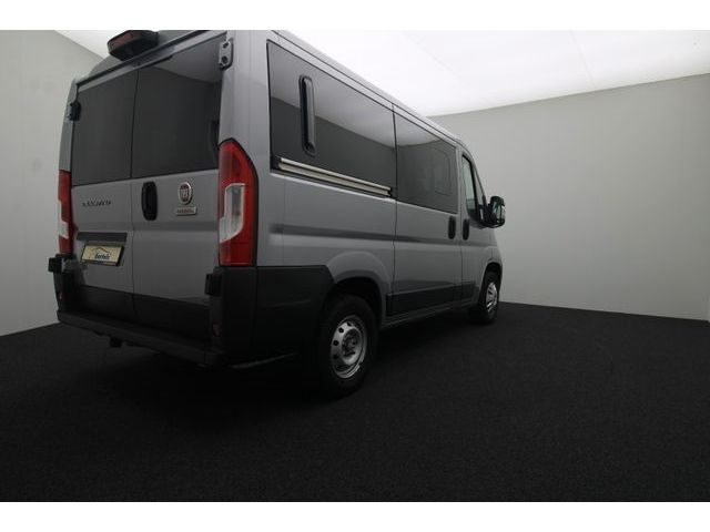 Fahrzeugabbildung Fiat Ducato 30 L1H1 2.2 Panorama - Komfort-Fahrersitz