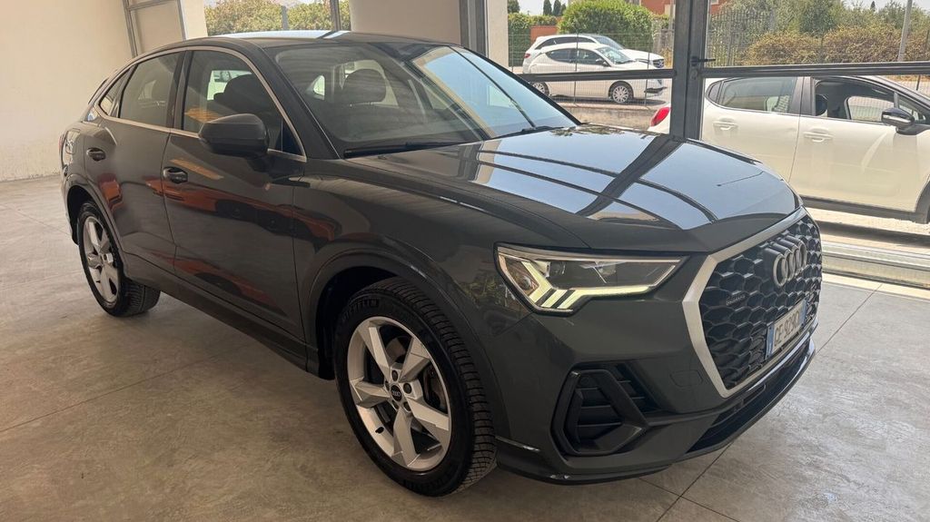 Image of Audi Q3