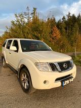 Nissan Pathfinder 2.5 dCi XE DPF 4WD EXPORT