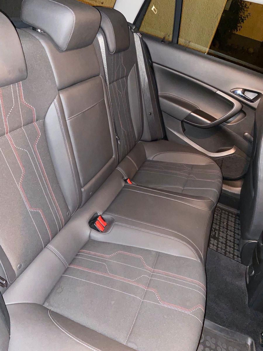 Opel Insignia 2012 — photo 8