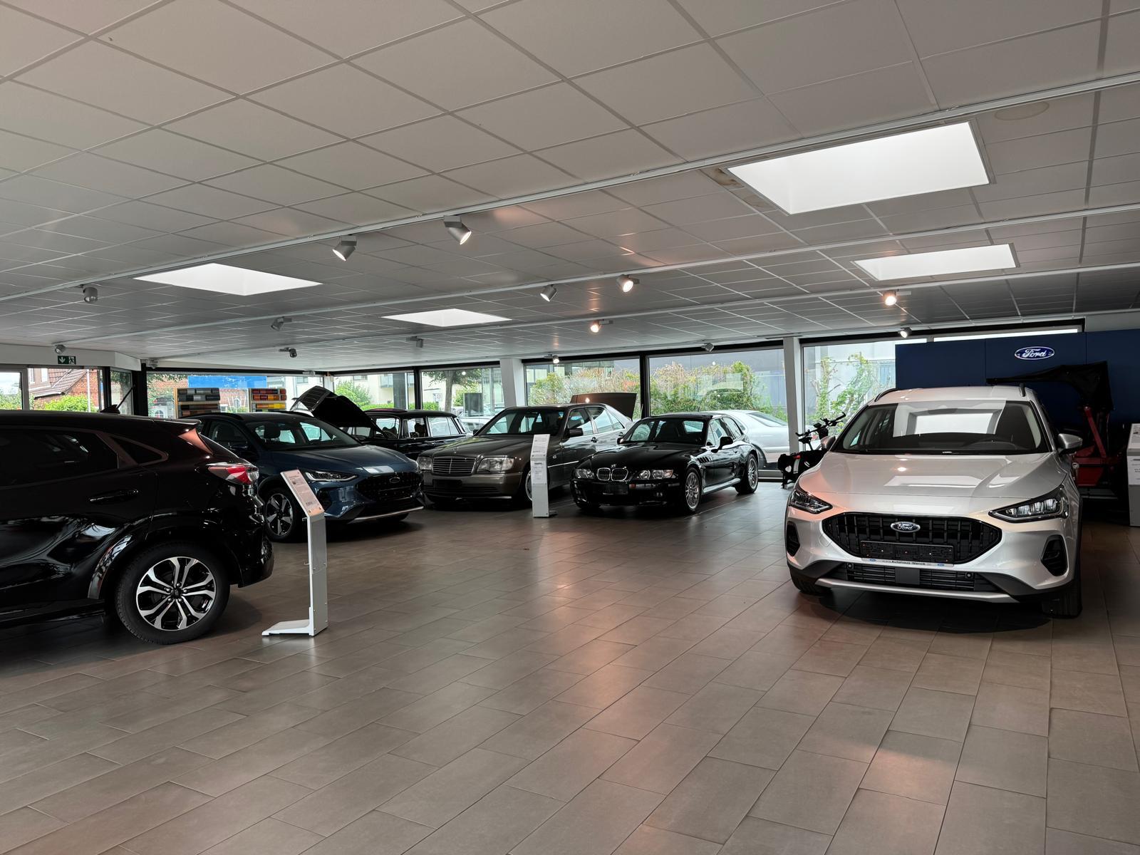 showroom-image-bottom