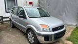 Ford Fusion - Ford Fusion: Van