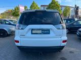 Mitsubishi Outlander Invite 4WD°7Sitze°Xenon°Garantie°AHK° - Mitsubishi Outlander: 7sitzer