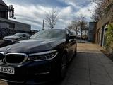 BMW 530i xDrive Touring A  Vollauslastung  - BMW 5er Reihe Gebrauchtwagen in Hamburg