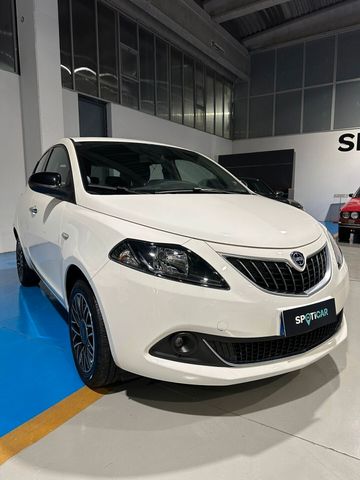 Другие Ypsilon 2024 SUPER ACCESSORIATA antif gratis