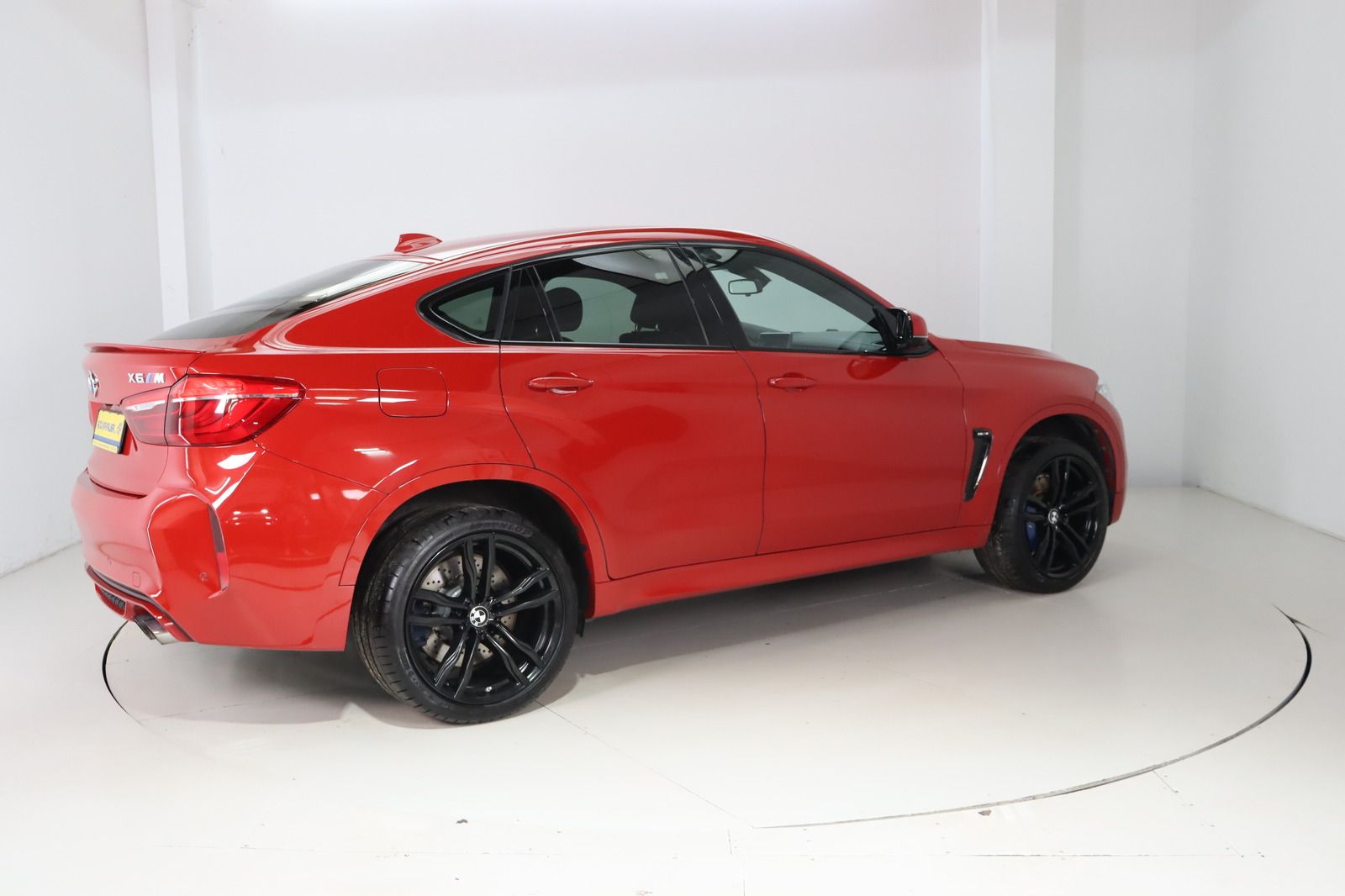 Fahrzeugabbildung BMW X6 M * HUD * LEDER * 360° Kamera