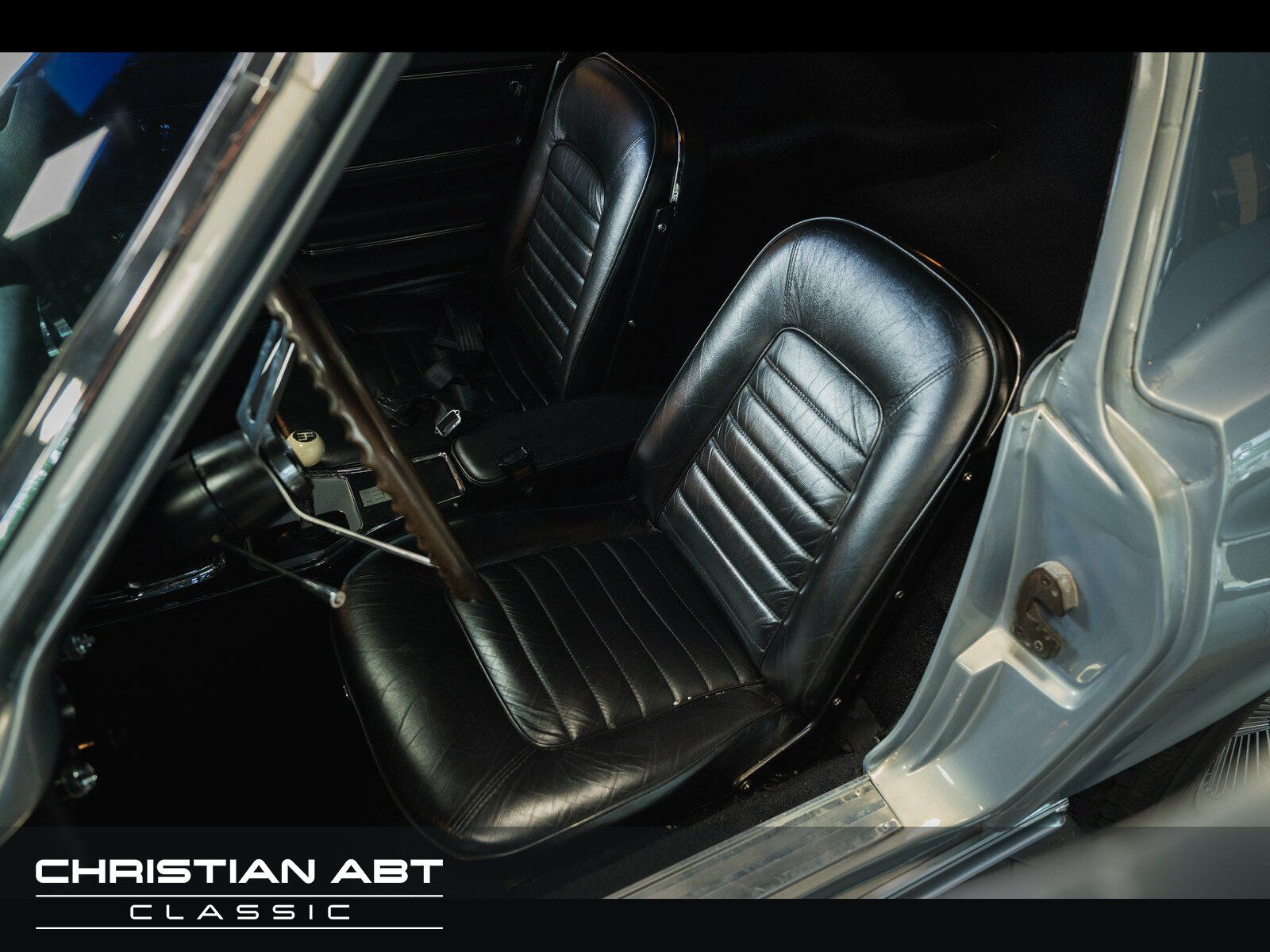 Fahrzeugabbildung Corvette Corvette Sting Ray *427 Turbo-Jet* * Goodwood *