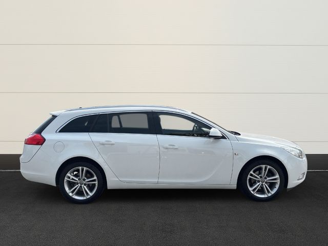 Opel Insignia A Sports Tourer Active Verkauf nur an G