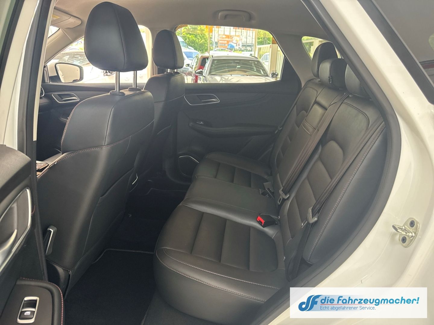 Fahrzeugabbildung MG EHS PHEV Comfort Hybrid EU6d Navi Digitales Cock