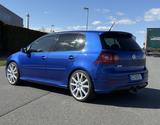 Volkswagen Golf R32 DSG R32 Deep Blue Metallic - Volkswagen Golf: R32