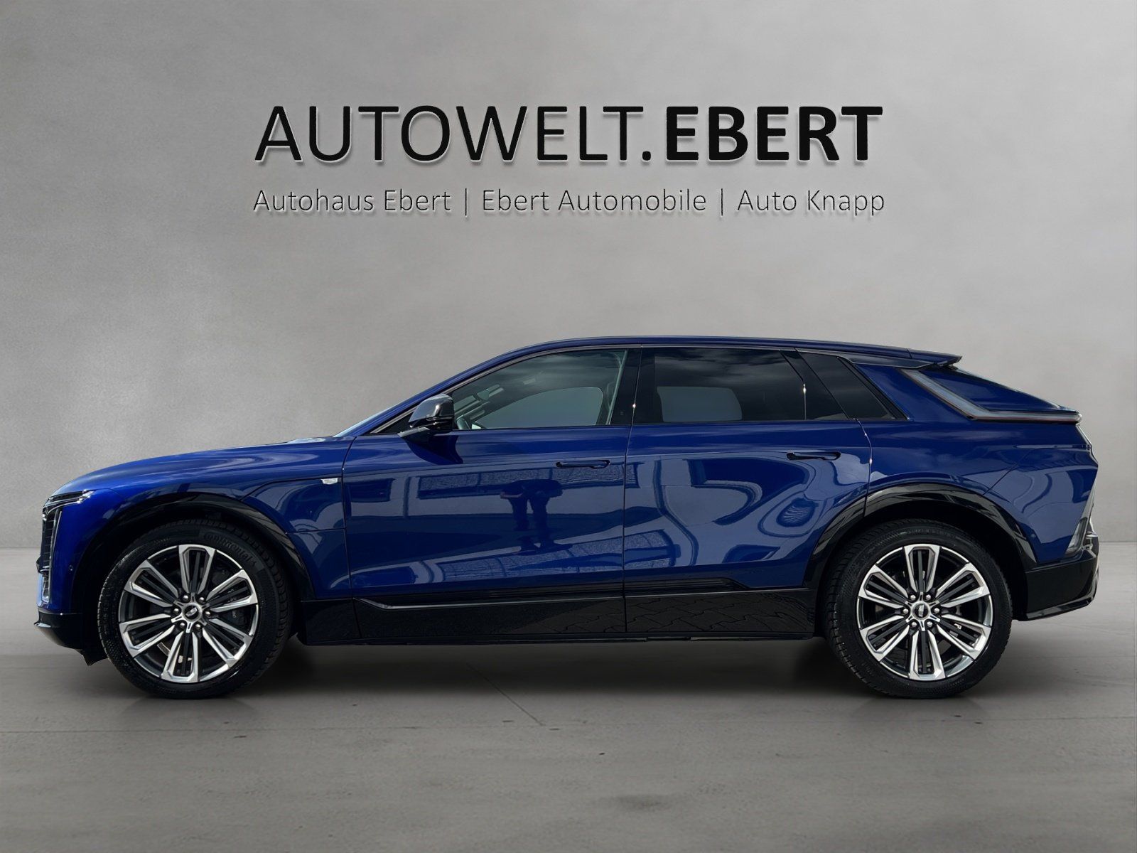 Fahrzeugabbildung Cadillac Lyriq AWD Sport/PANO-DACH/MASSAGE/AKG/ACC/360°KA