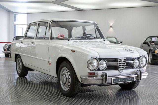 Alfa Romeo Giulia 1300 ti