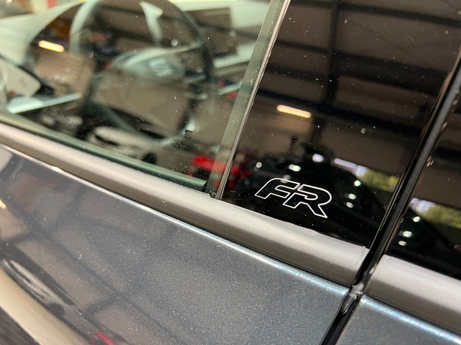 Fahrzeugabbildung SEAT Ibiza 1.0 TSI 85kW FR DSG 18"ALU