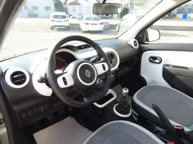 Fahrzeugabbildung Renault Twingo Experience/SitzH/90PS/2.Hd/Alu/Klima/