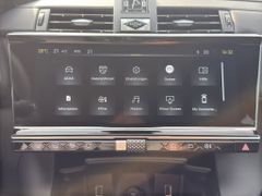 Fahrzeugabbildung DS Automobiles DS 7 BlueHDI 130 Aut. OPERA LEDER Panoramadach