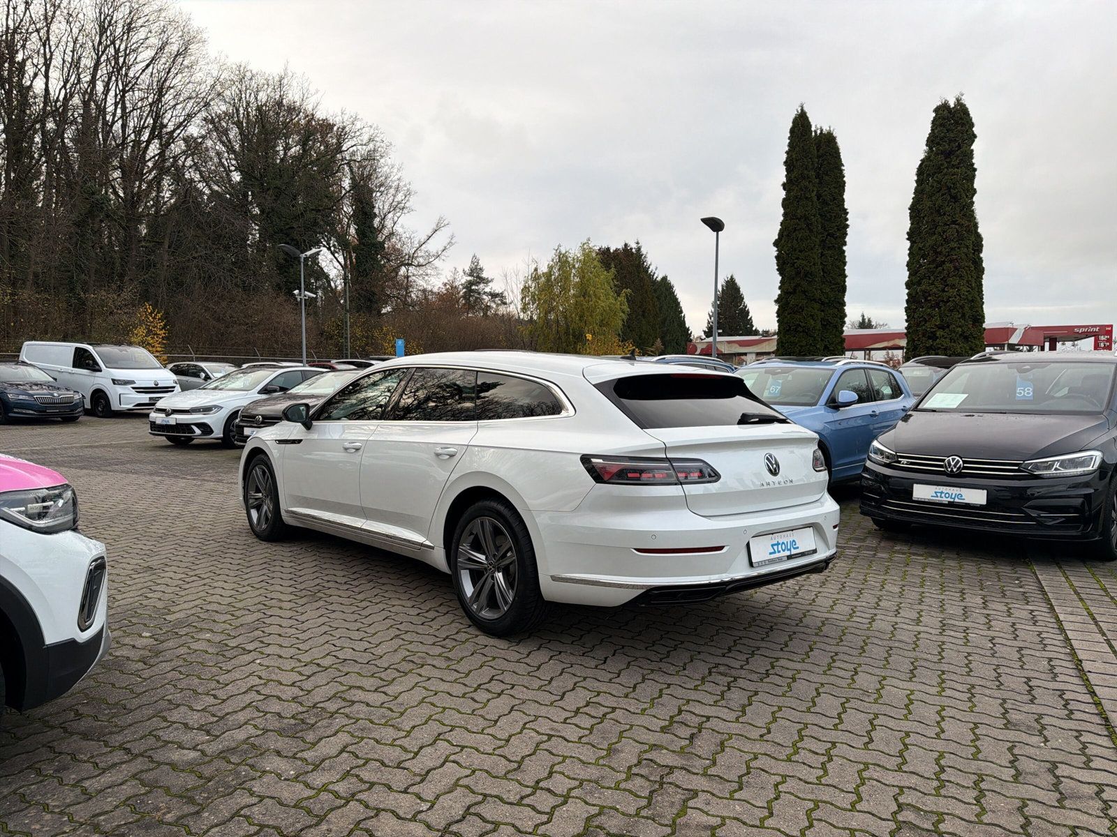 Arteon SB R-Line TDi DSG Navi Matrix AZV R-Line