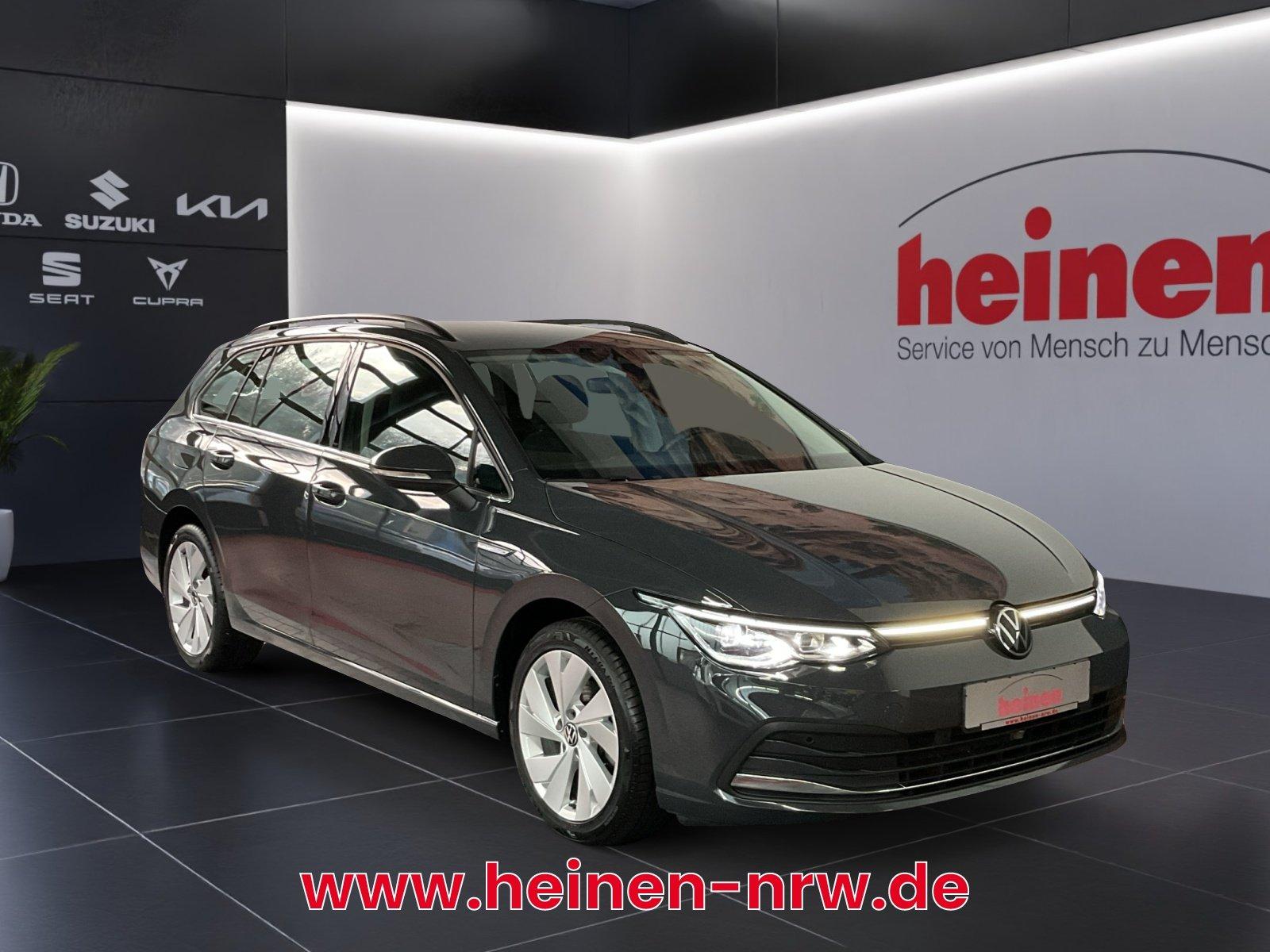 Volkswagen Golf VIII Variant 1.5 TSI Style LED+NAVI+ACC