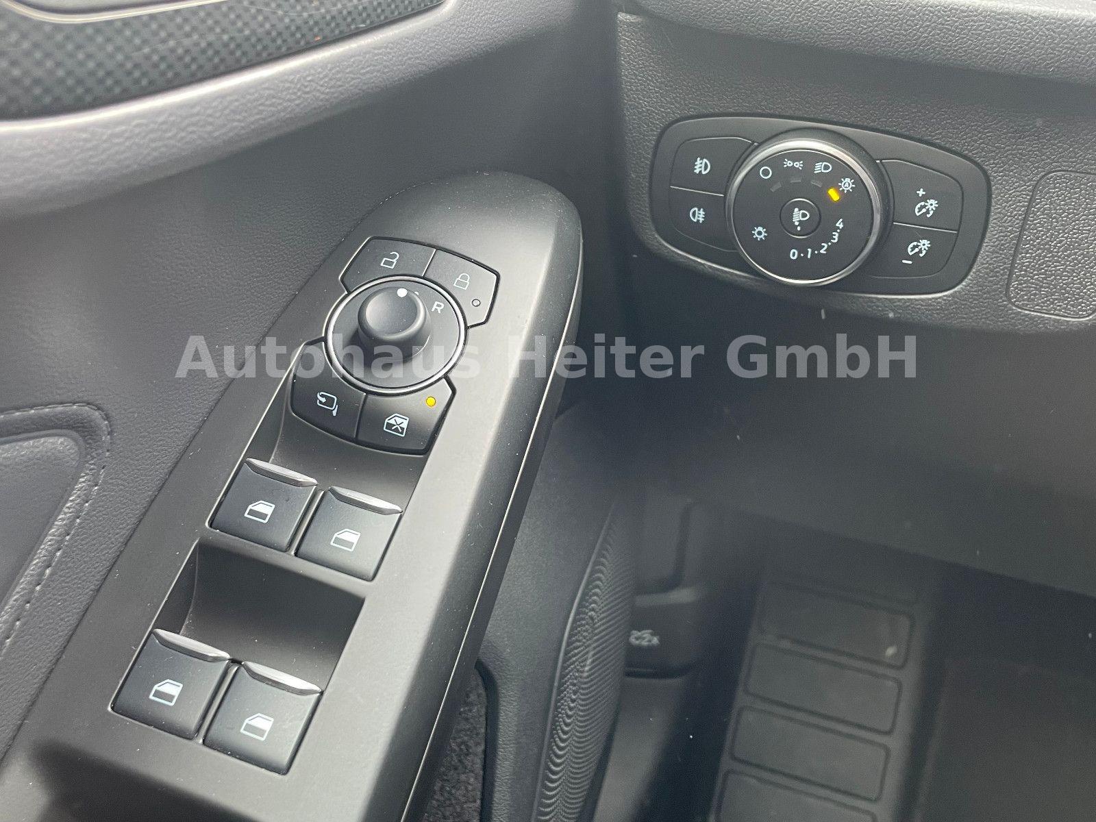 Ford Focus Lim. Automatik ST-Line / 155PS+Kamera+ACC, миниатюра 18