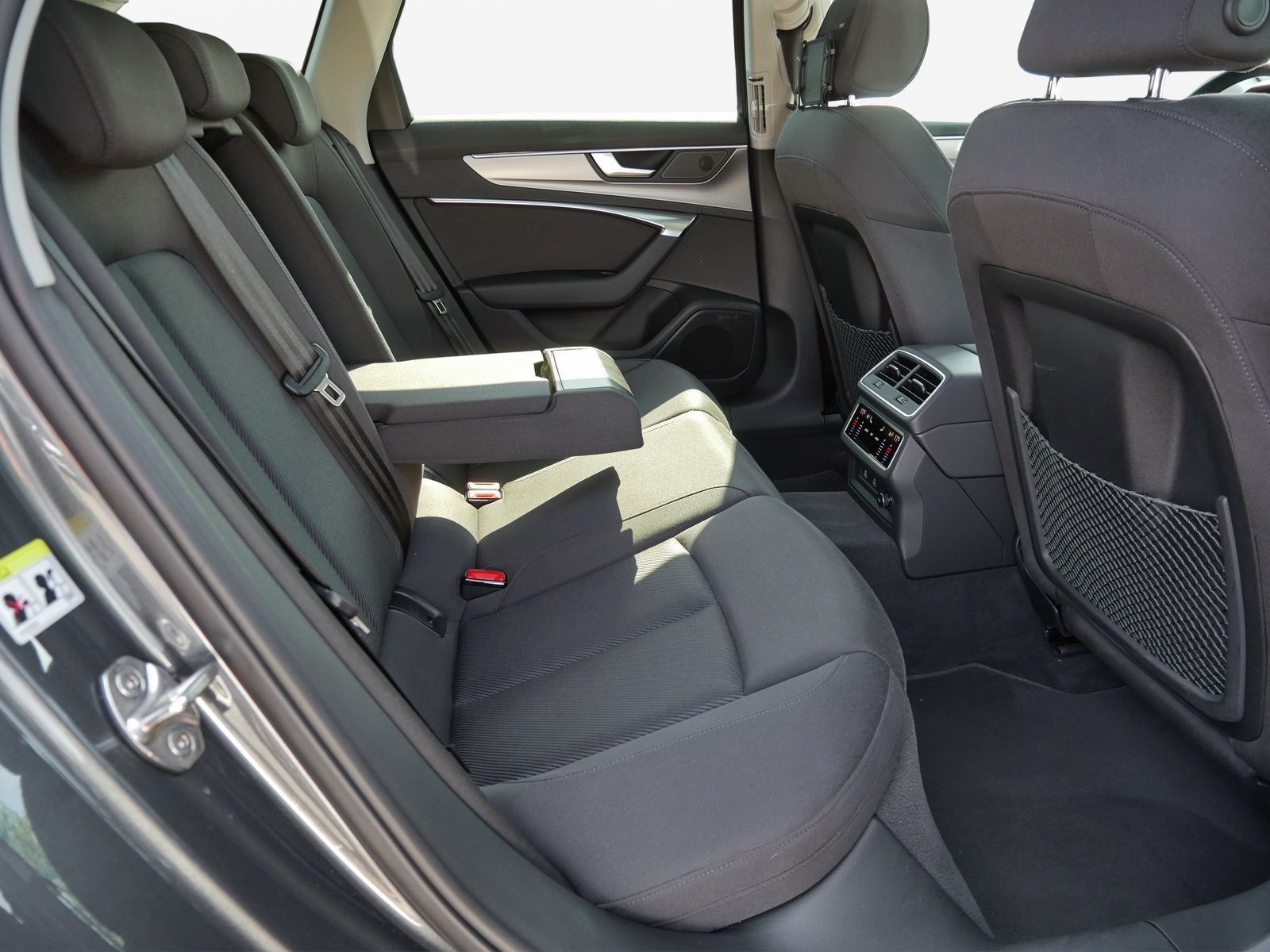 Audi A6 - Bild 17