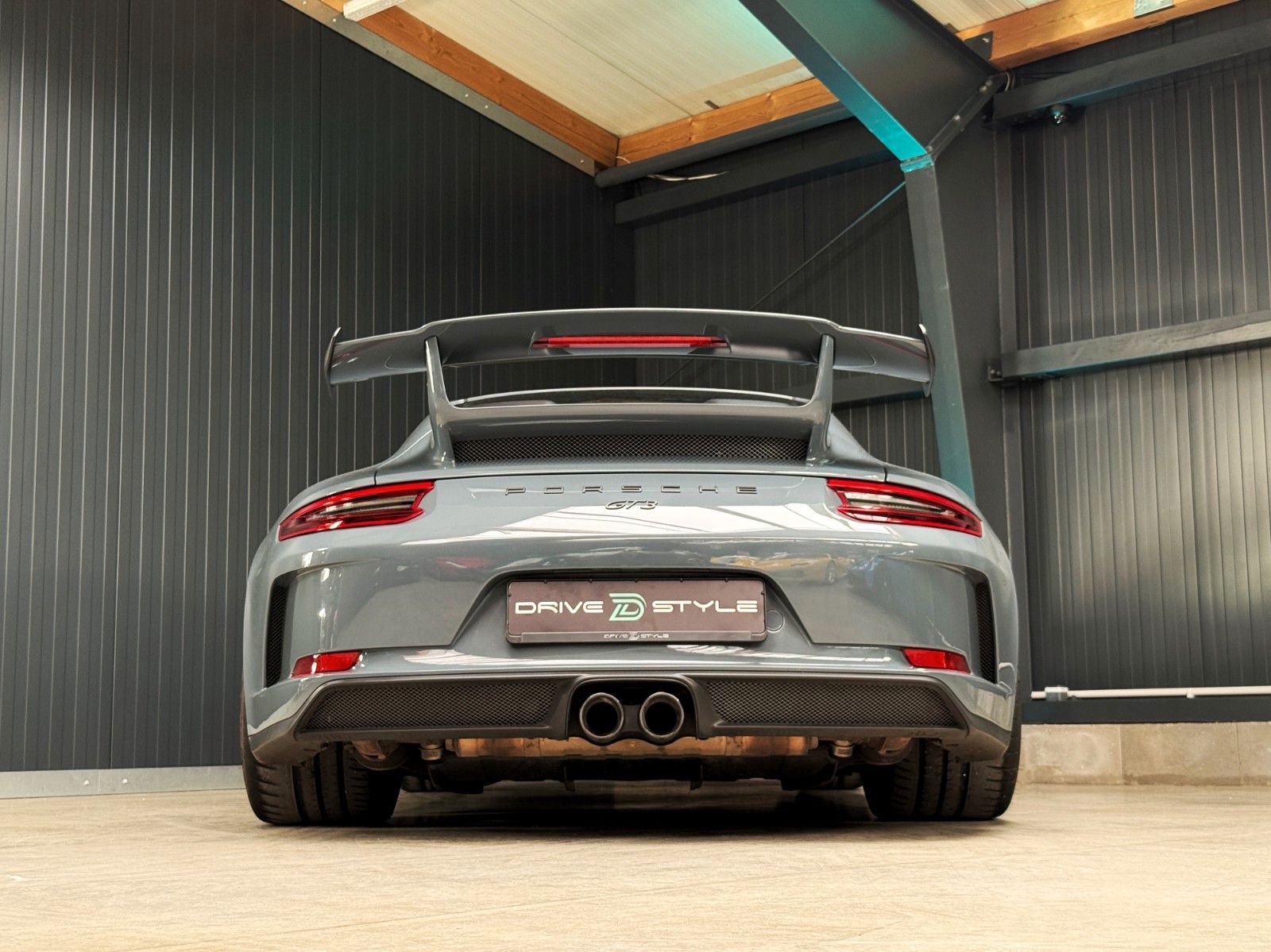 Fahrzeugabbildung Porsche 991 GT3 + Lift + Approved + Clubsport