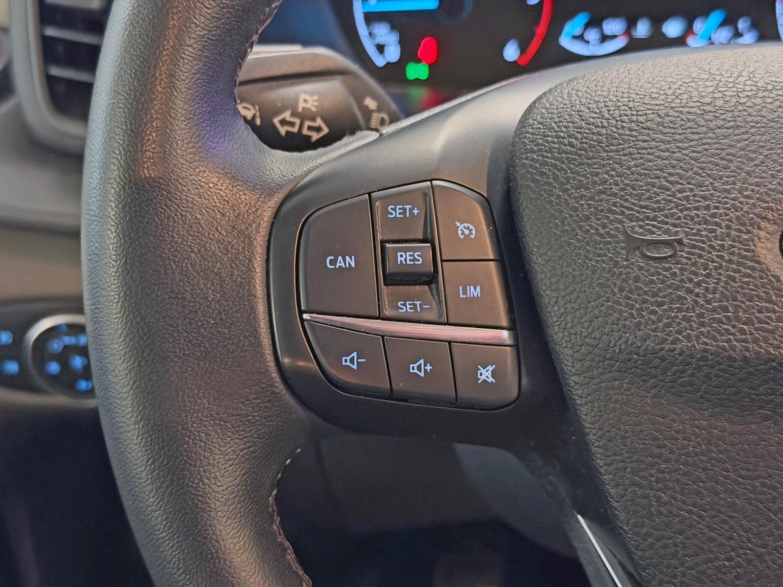 Fahrzeugabbildung Ford TRANSIT 350 L3H2 MIXTO/7-SITZE/R-CAM/PDC/CARPLAY