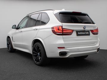 Fahrzeugabbildung BMW X5 xD40d M Sport Kamera Panorama HUD DAB H/K AHK