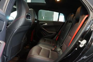 صورة مصغرة 11 لـ 2016 Mercedes-BENZ CLA AMG