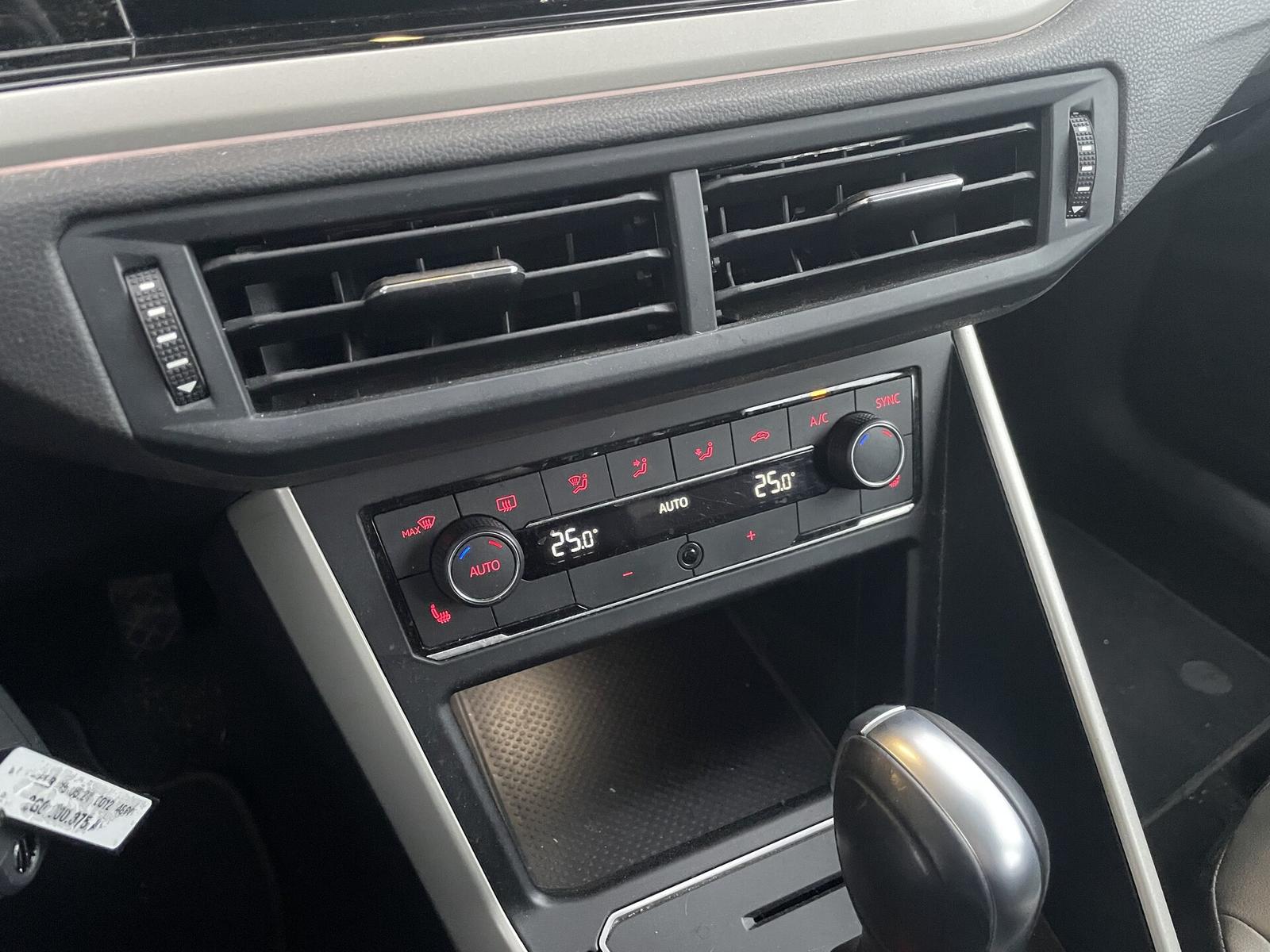 Volkswagen Polo 1.0 BlueMotion Highline XENON CC HEAT LED C, миниатюра 18