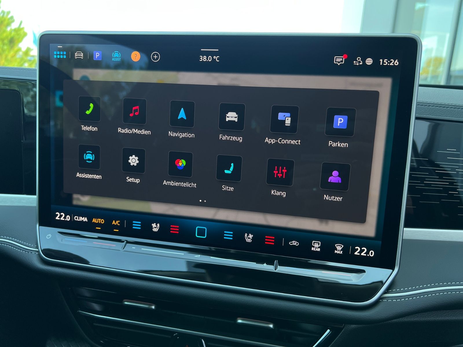 Fahrzeugabbildung Volkswagen Passat Variant Elegance 1.5 eTSI DSG *AHK,IQ-Lig
