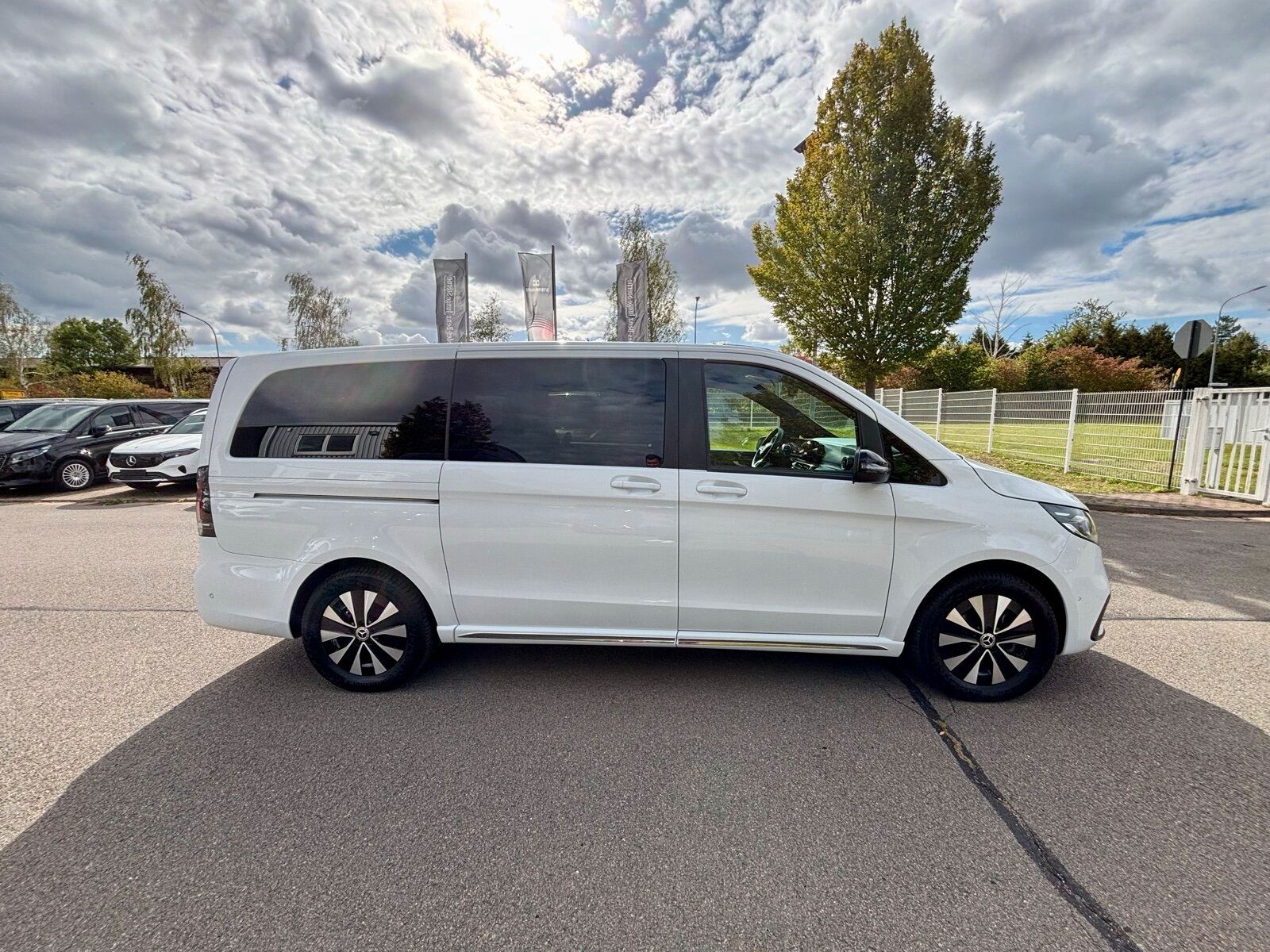Mercedes-Benz EQV 250 L Autom. DISTR. Navi LED Kamera foto 5