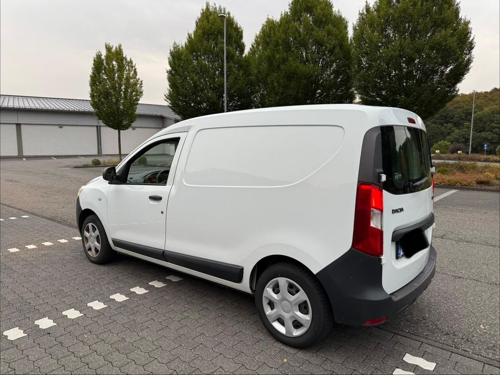Image of Dacia Dokker