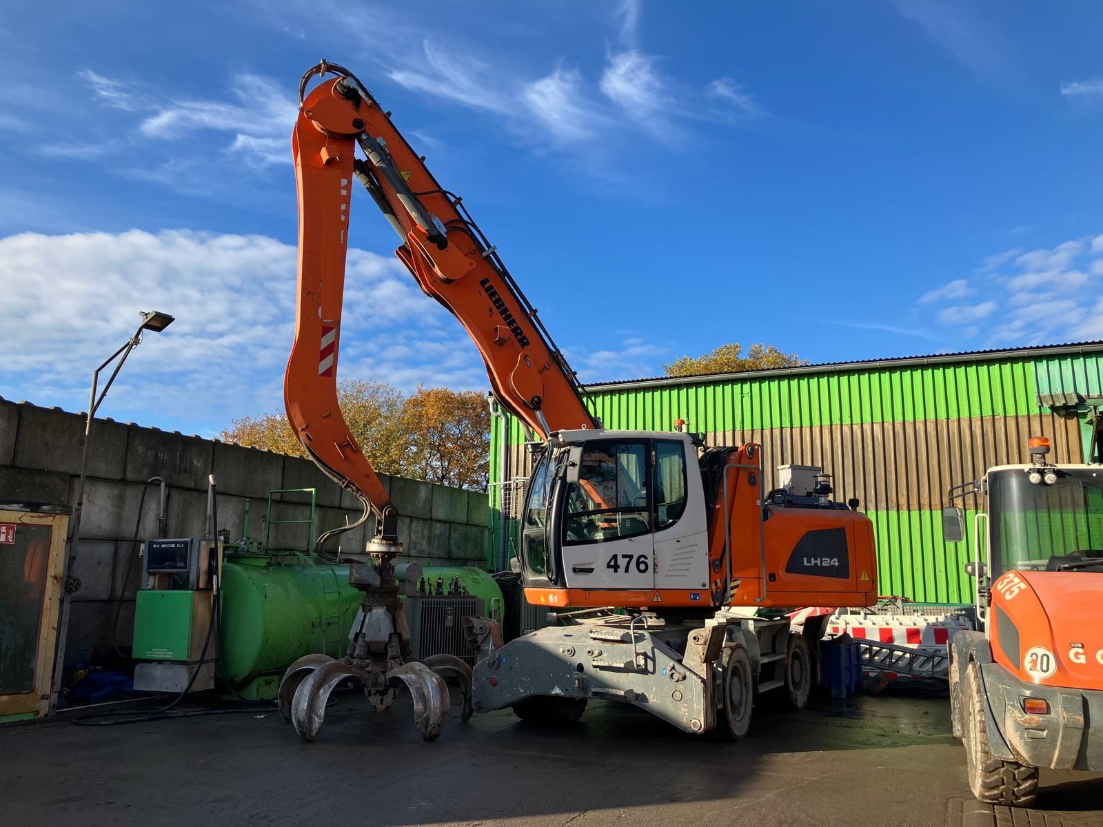 Liebherr LH24 aus 1. Hand, alle Inspektionen, 11.800h