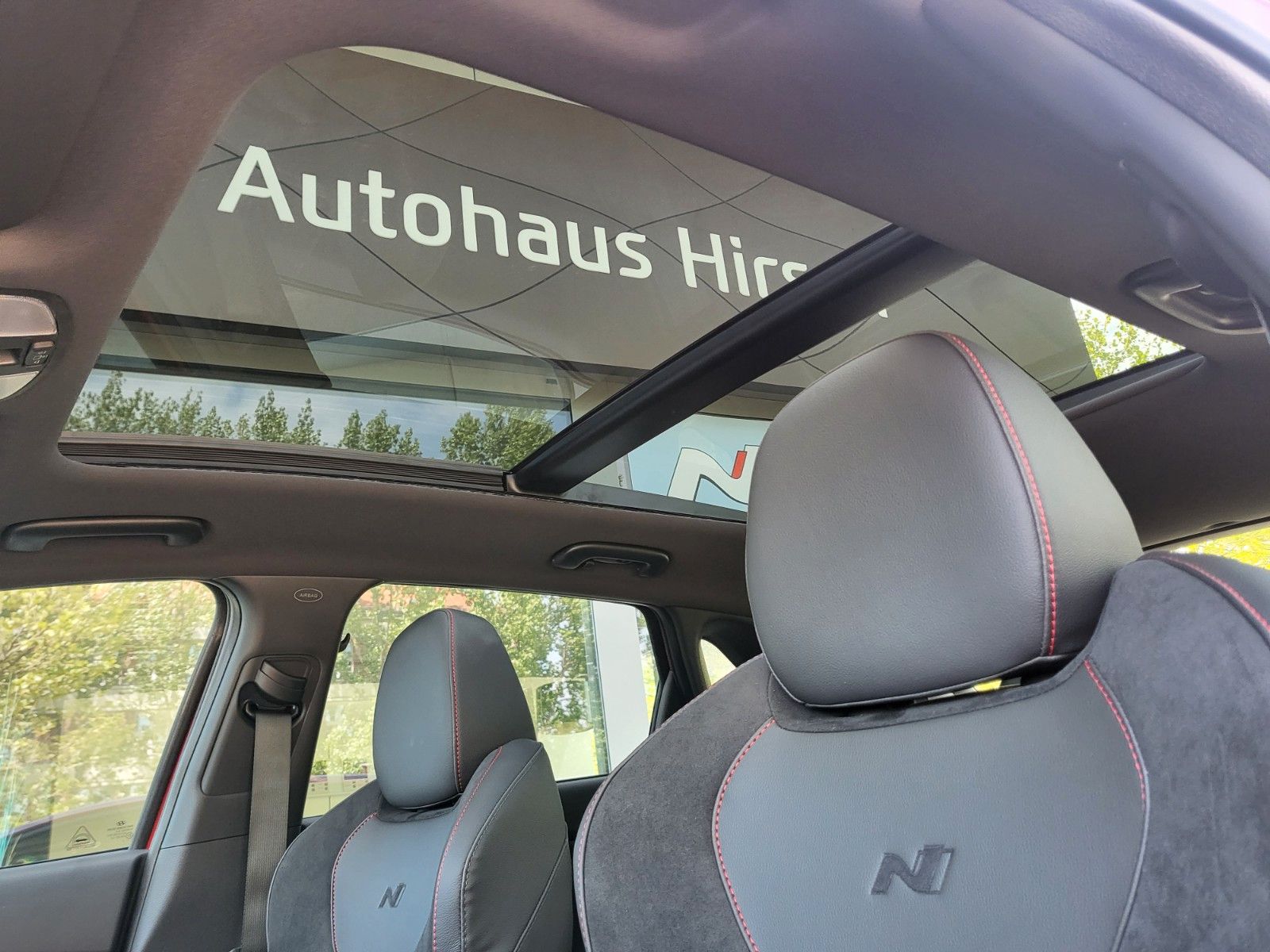 Fahrzeugabbildung Hyundai i30 1.5 T-GDI DCT N-LINE NAVI ASSI PANO