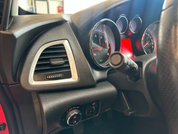 MYAUTOCENTER – Gebraucht- und Jahreswagen mit Werkstattservice in Pfaffenhofen Opel Astra *SPORT*20 ZOLL*NAV*TEMPO*2-ZONEN*BI-XENON*