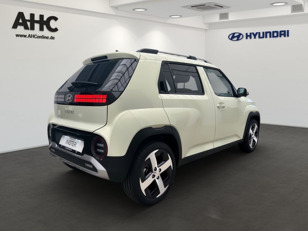 Fahrzeugabbildung Hyundai INSTER EV 49 kWh Prime 2xKlima 360 AUT KlimaA SD