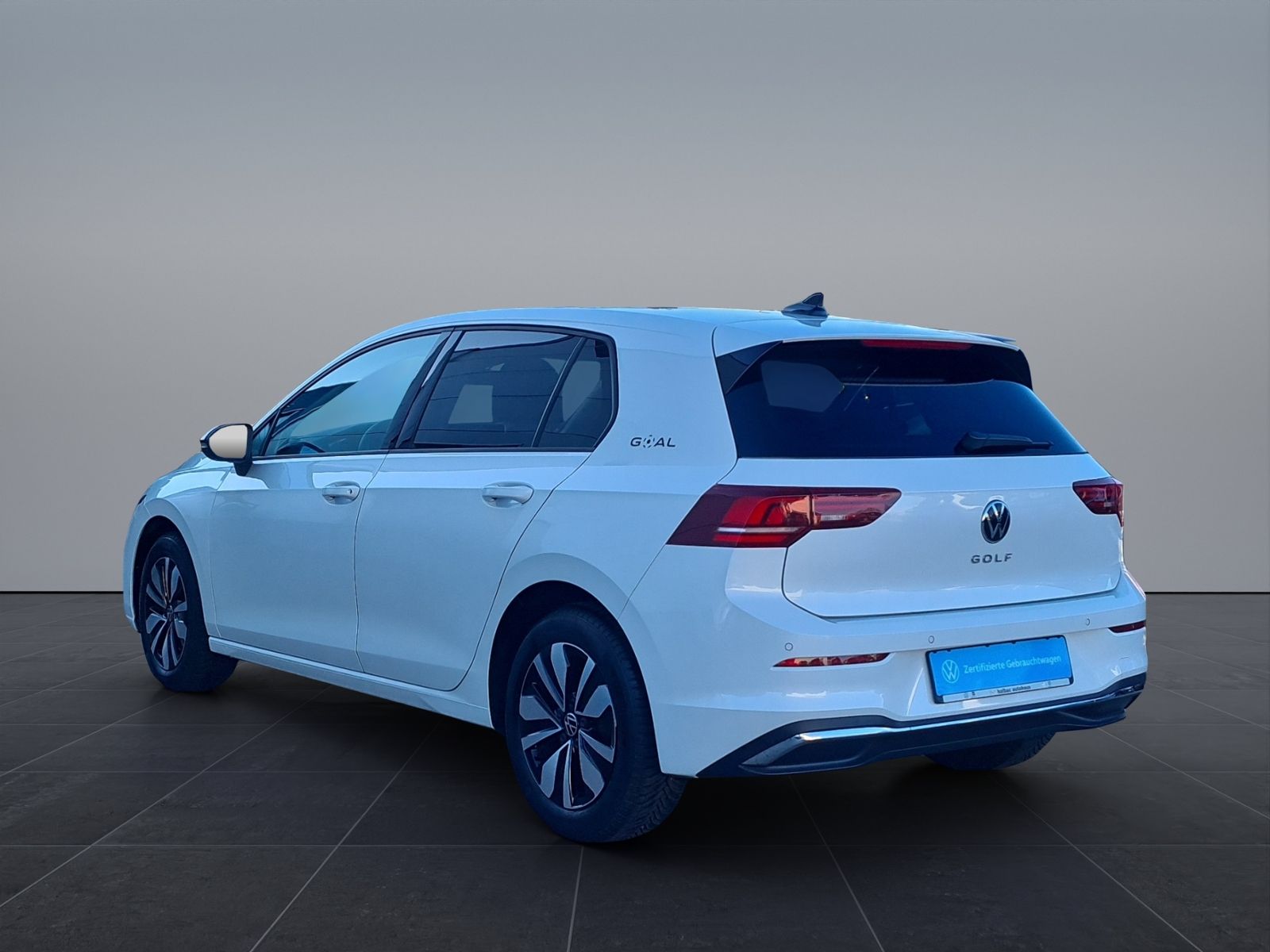 Volkswagen Golf 2.0 TDI DSG Goal 1,49% AHK NAVI LEDPLUS PDC foto 5