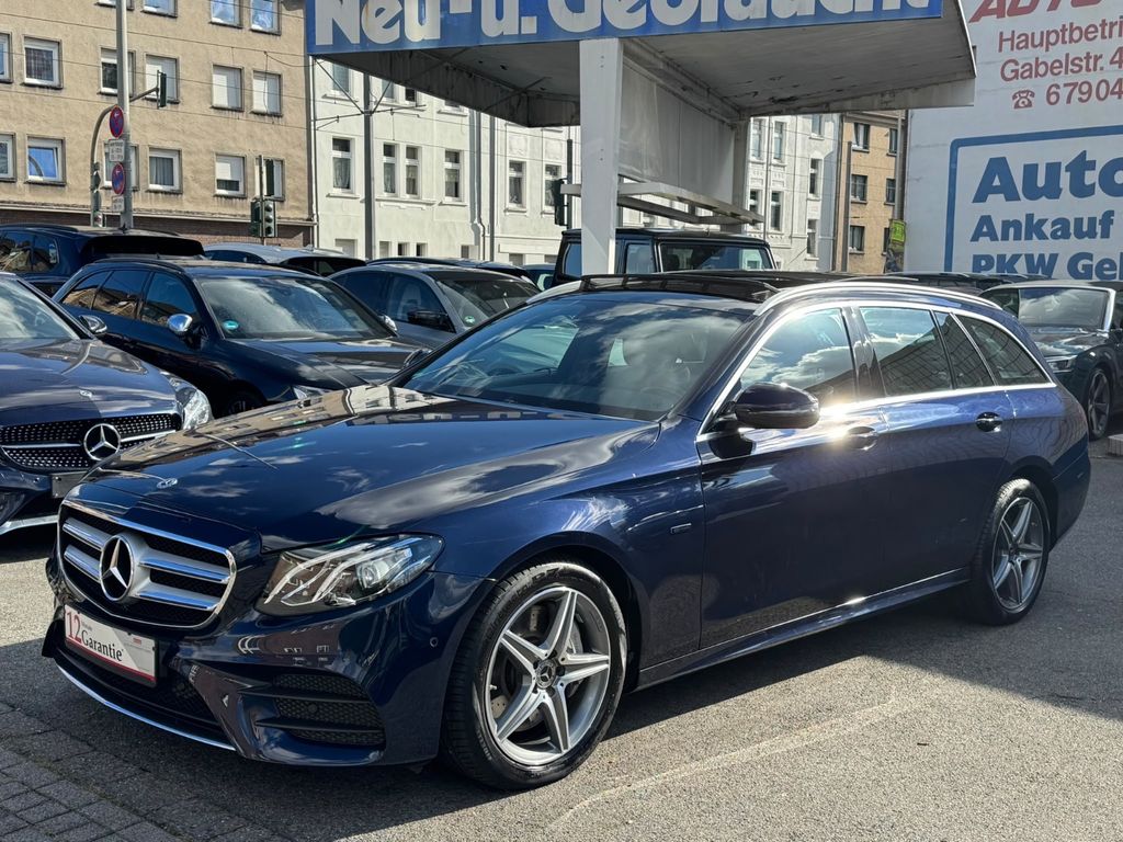 Image of Mercedes-Benz E 300