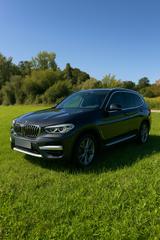 BMW X3 xDrive20d xLine AT xLine - BMW X3 von privat