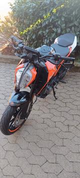 KTM DUKE tiefer gelegt  - KTM VON 81 BIS 125 CCM