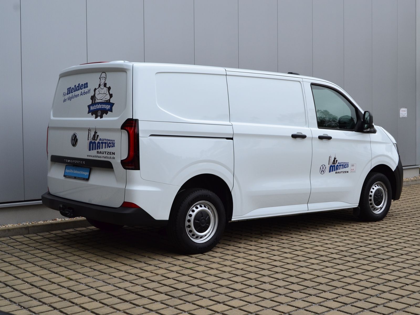T7 Transporter Kasten 2.0 TDI 150 PS EXTERIEUR/A