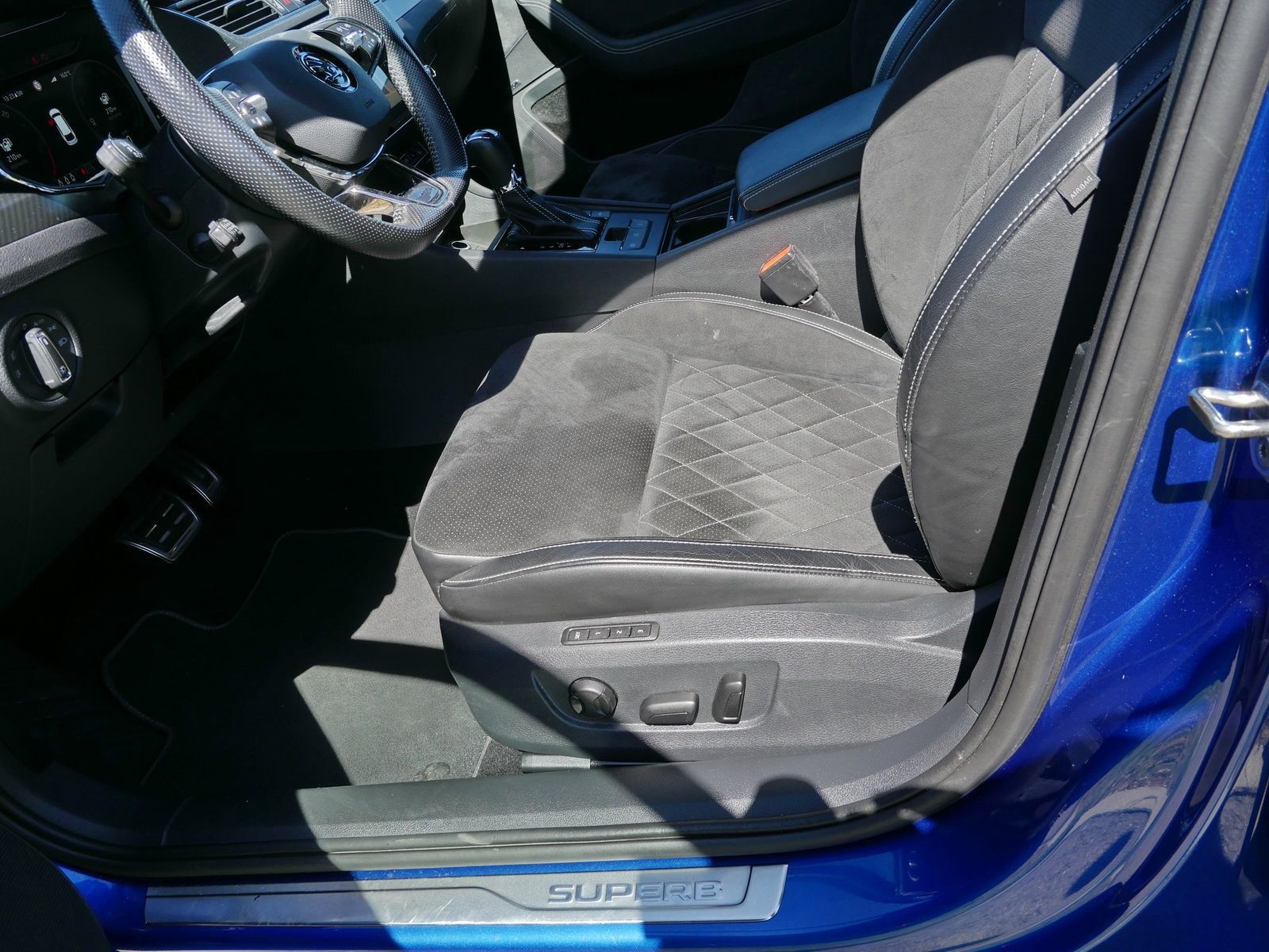 Skoda Superb - Bild 22