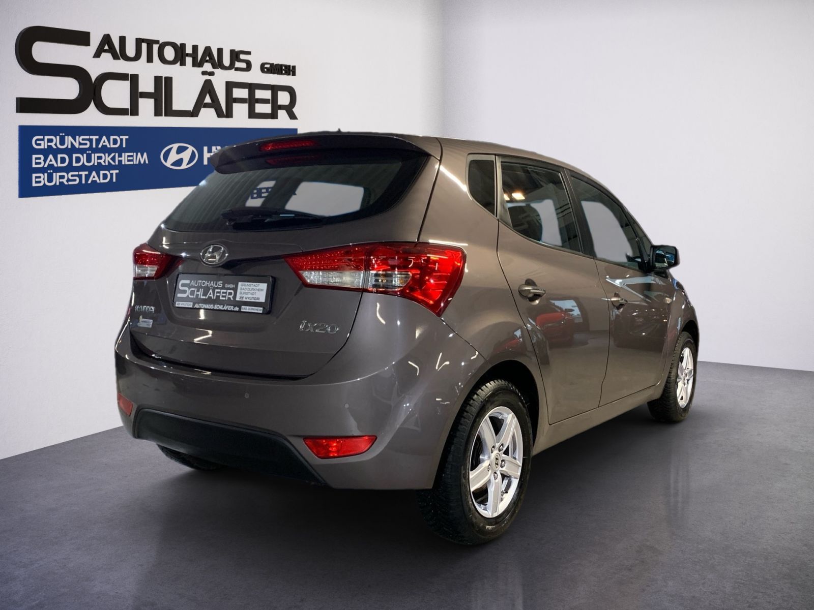 Fahrzeugabbildung Hyundai ix20 1.4 FIFA World Cup Edition PDC SHZ