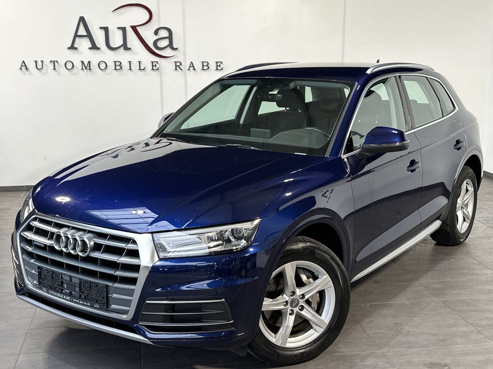 Fahrzeugabbildung Audi Q5 40 TDI Quattro S-Tronic Sport NAV+XEN+18ZO+PP