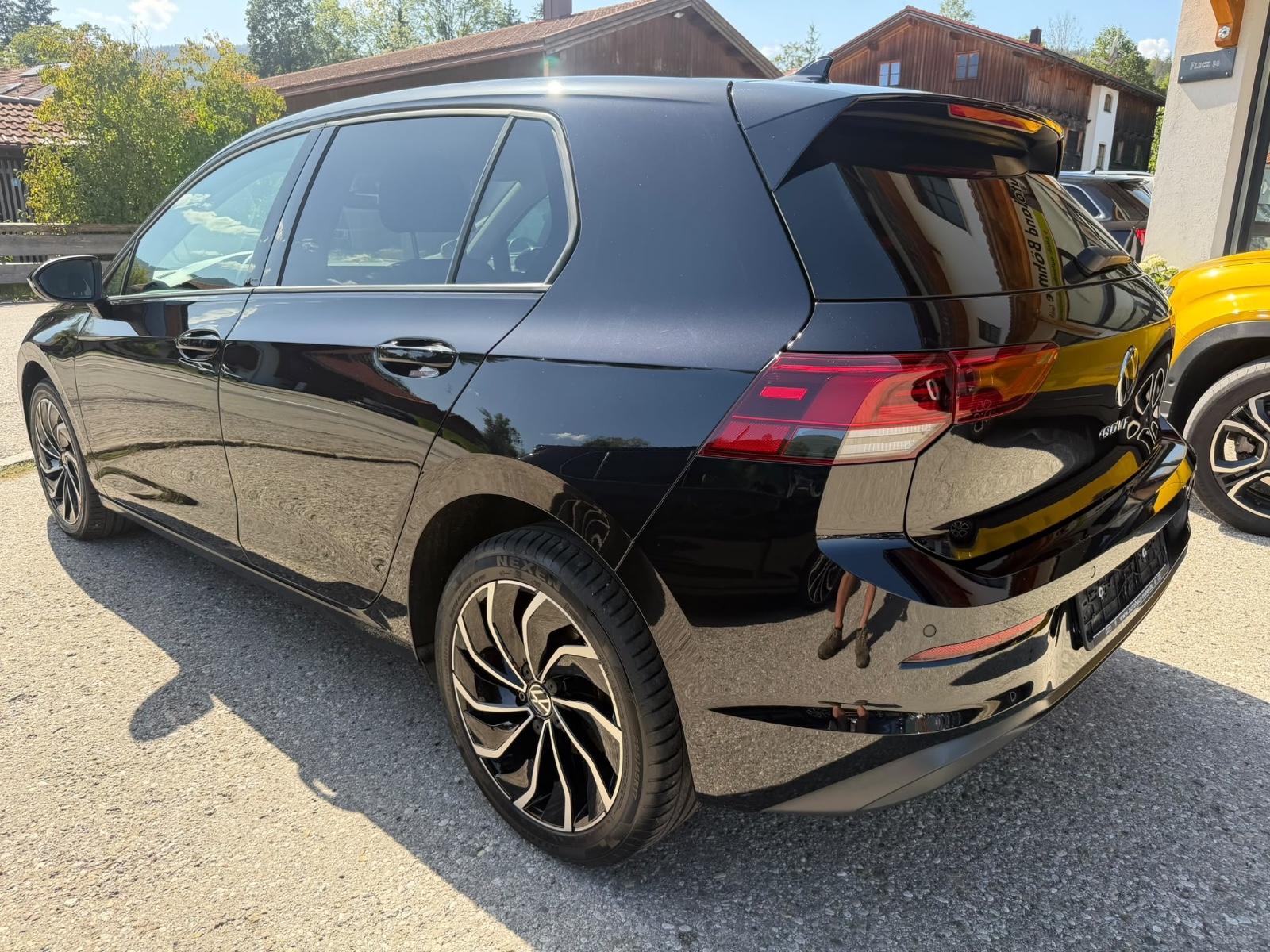 Volkswagen Golf VIII Limousine 2.0Ltr-85kW (116PS) TDI Life, миниатюра 23