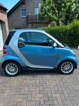 Smart ForTwo coupé 1.0 45kW mhd pure - Smart ForTwo Pure mit Benzin-Antrieb