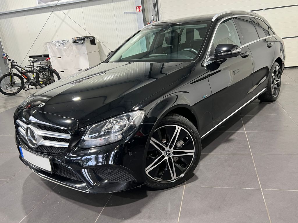 Image of Mercedes-Benz C 300