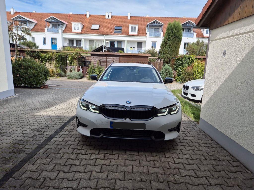 Image of BMW 318