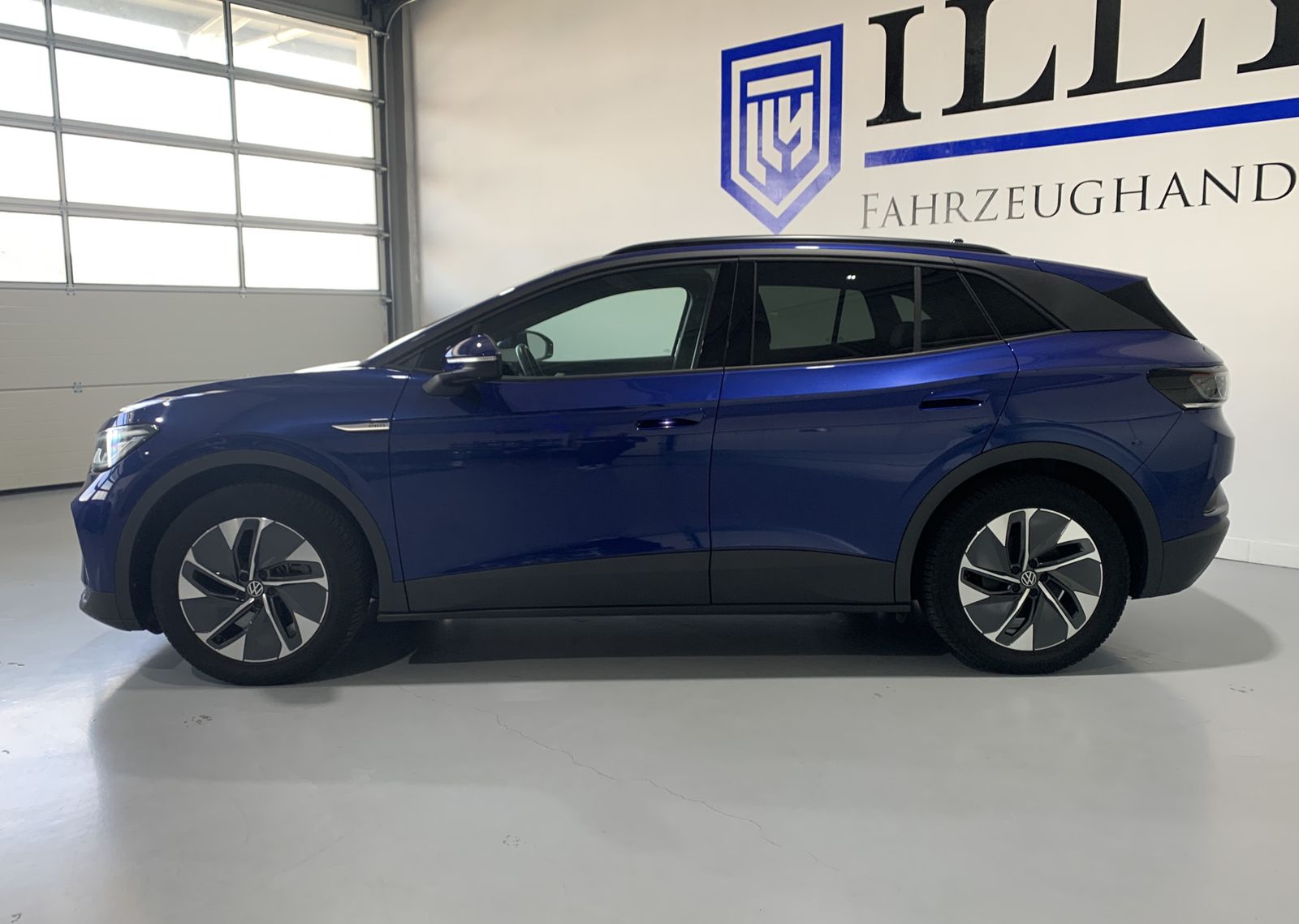 Fahrzeugabbildung Volkswagen ID.4 Pro Performance*IQ.LIGHT*HUD*Cam*Leder*Pano