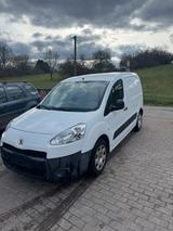 Peugeot Partner Sortimo Werkstattausbau 1.... - Peugeot Partner Gebrauchtwagen in Saarbrücken